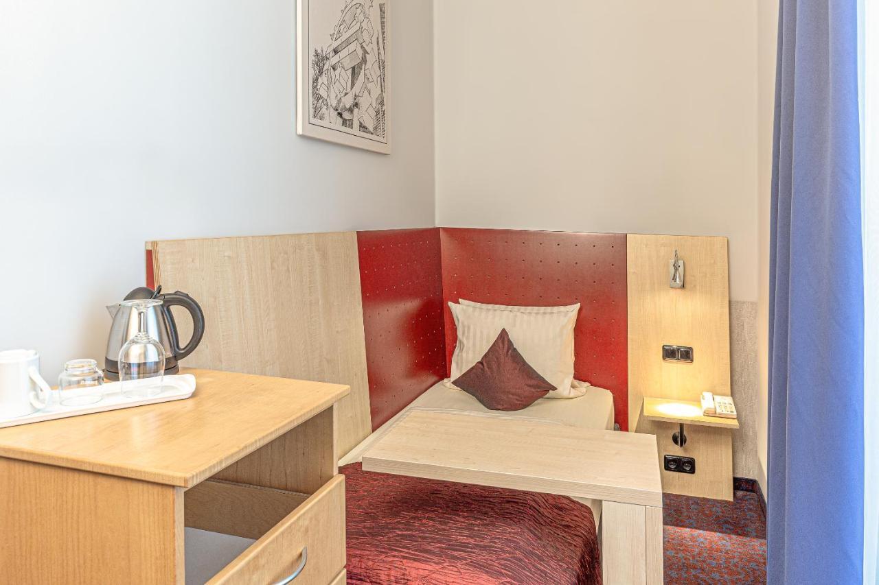 Ramada By Wyndham Frankfurt Central Station Frankfurt nad Menem Zewnętrze zdjęcie